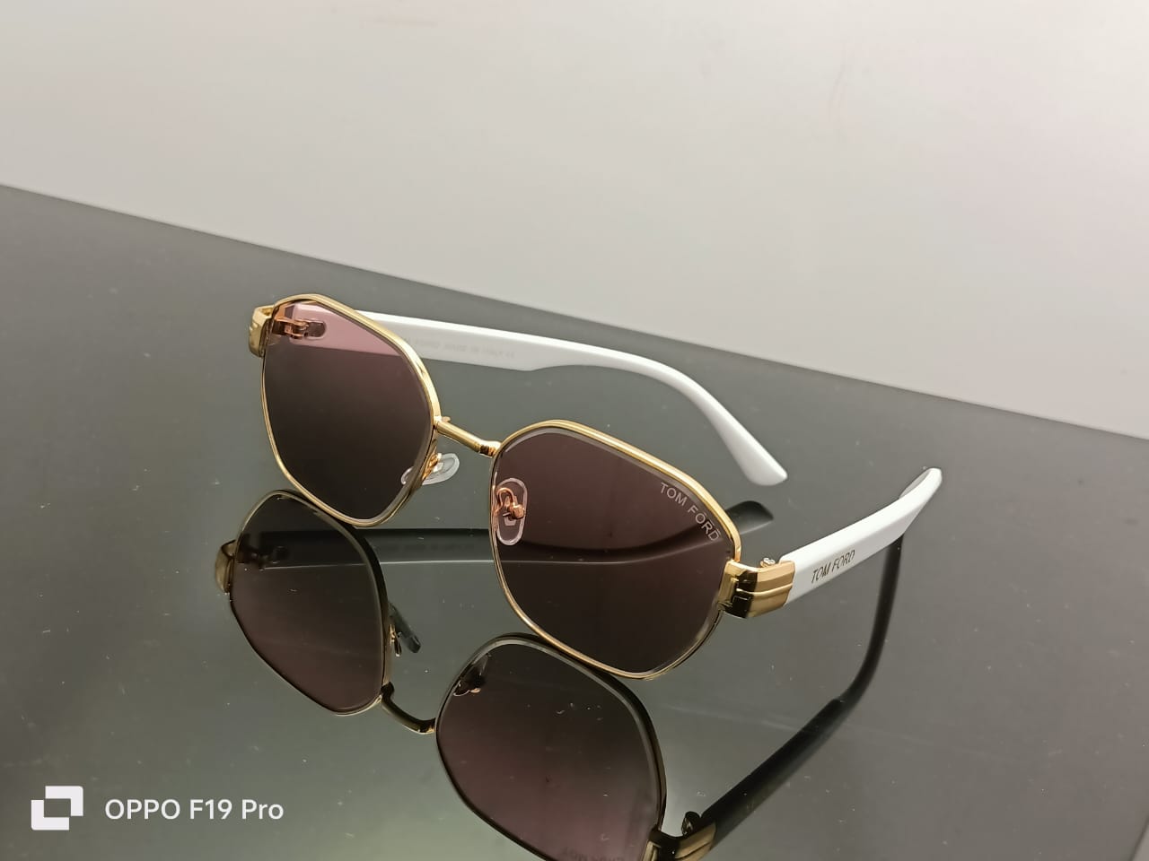 Tom Ford Luxe Contrast Hex Sunglasses Gold Frame | Gradient Brown Lenses | White Temple Arms