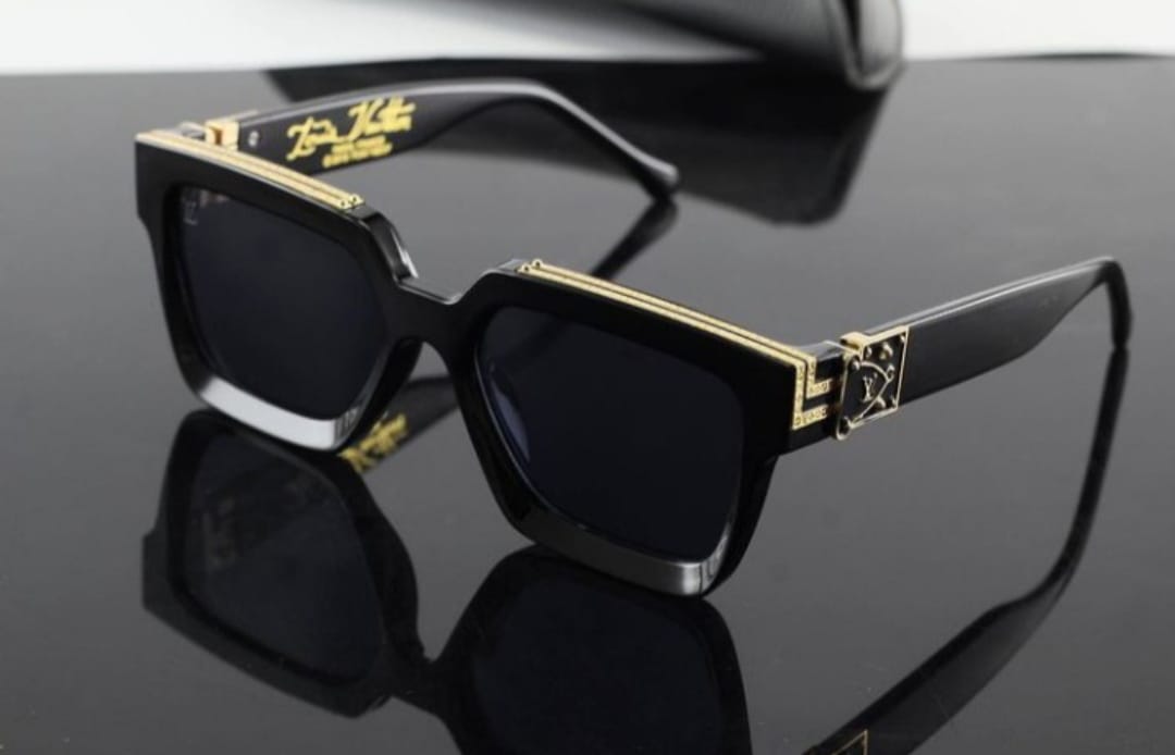 Louis Vuitton Signature Square Sunglasses Black Frame | Grey Lenses | Gold Accent Temples