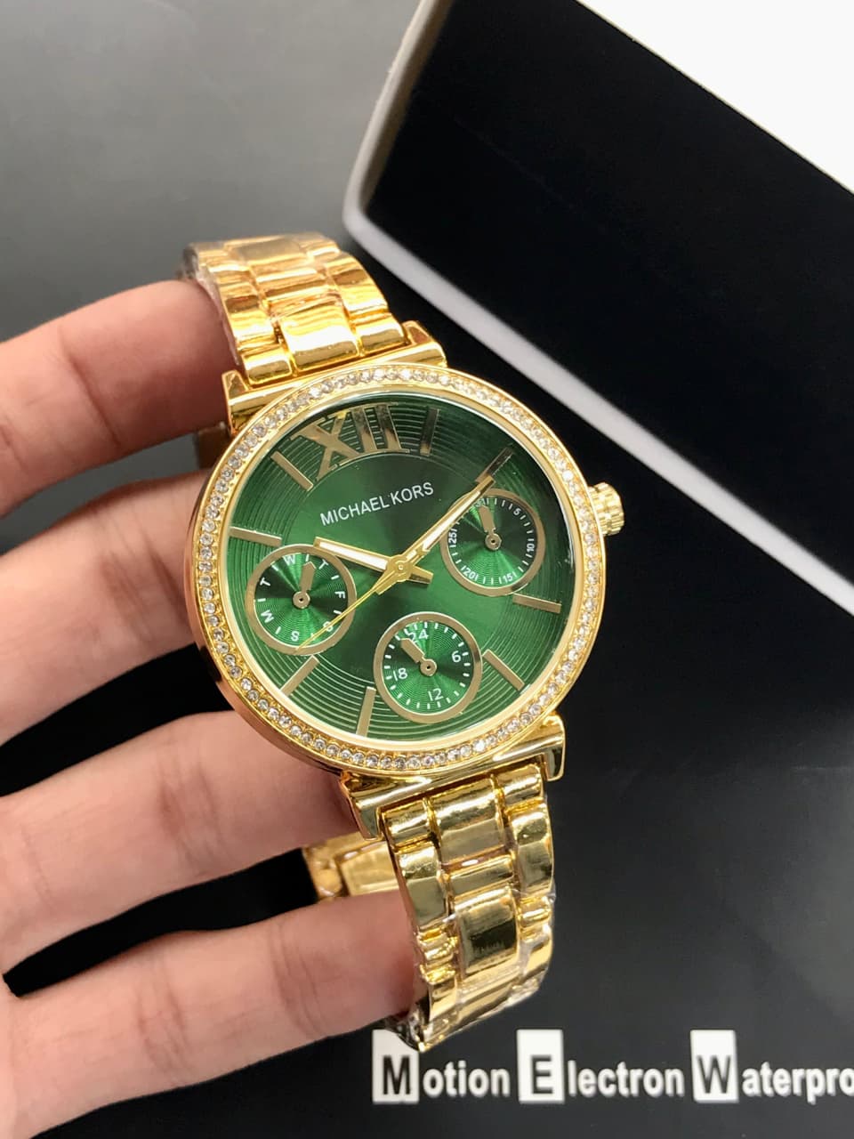 Michael Kors Women’s Watch Elegant Green Dial | Gold Stainless Steel | Crystal Detailing